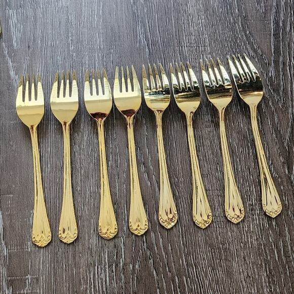 Hampton Silversmiths Versailles 235 Flatware 24kt Gold Plated lot of 48 pieces‎ - Picture 9 of 15